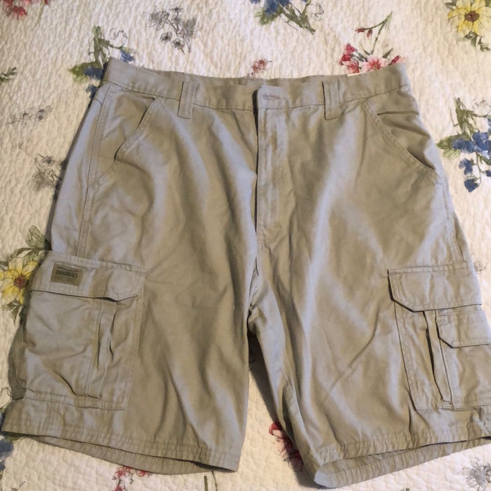 Wrangler Cargo Shorts
